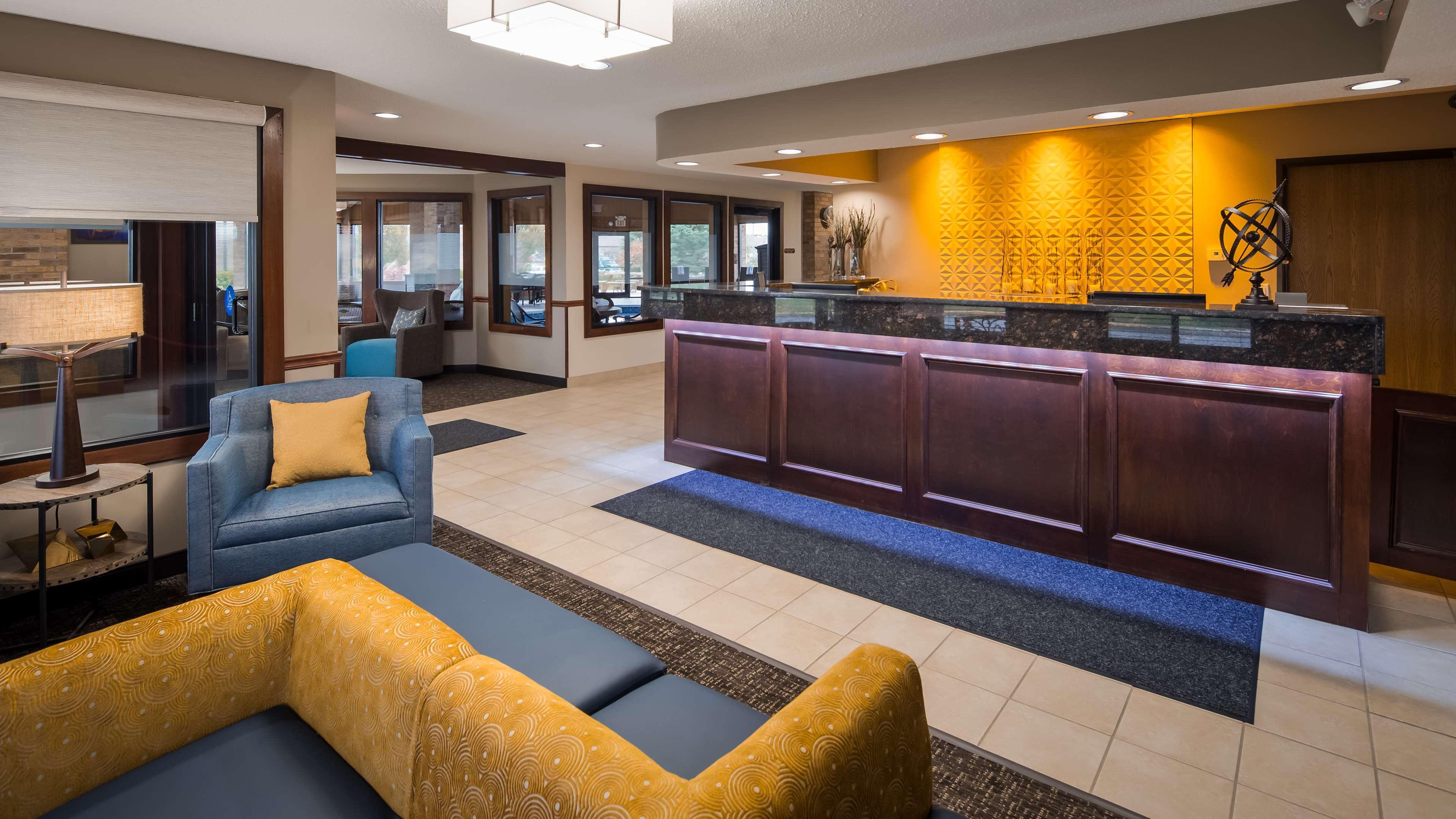 Best Western Lakewood Inn Гіброн Екстер'єр фото